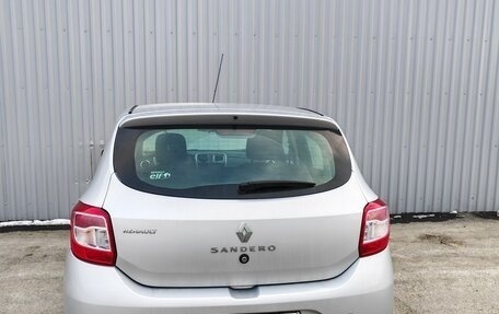 Renault Sandero II рестайлинг, 2016 год, 850 000 рублей, 3 фотография