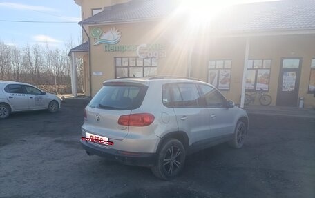 Volkswagen Tiguan I, 2014 год, 950 000 рублей, 3 фотография