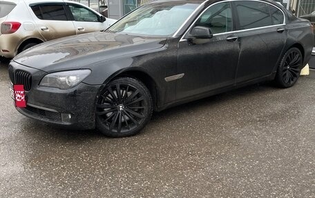 BMW 7 серия, 2010 год, 1 815 000 рублей, 2 фотография