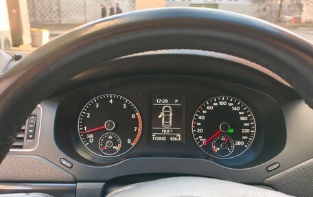 Volkswagen Jetta VI, 2012 год, 1 250 000 рублей, 8 фотография