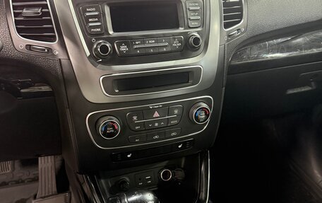 KIA Sorento II рестайлинг, 2017 год, 1 690 000 рублей, 13 фотография