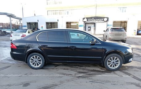 Skoda Superb III рестайлинг, 2012 год, 940 000 рублей, 4 фотография