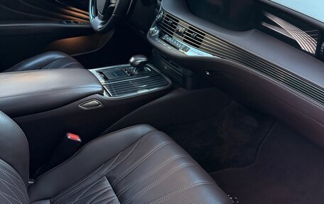 Lexus LS IV, 2018 год, 4 150 000 рублей, 14 фотография