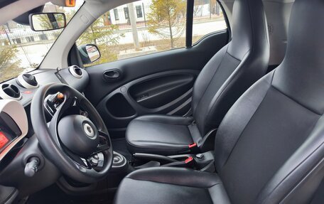 Smart Fortwo III, 2018 год, 1 200 000 рублей, 9 фотография