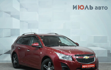 Chevrolet Cruze II, 2013 год, 820 000 рублей, 3 фотография