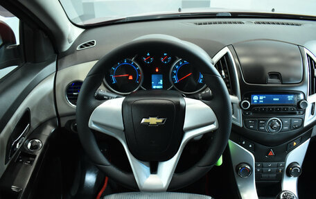 Chevrolet Cruze II, 2013 год, 820 000 рублей, 12 фотография