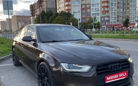 Audi A4, 2012 год, 1 280 000 рублей, 1 фотография