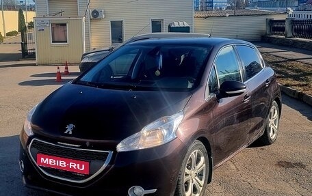 Peugeot 208 II, 2013 год, 750 000 рублей, 1 фотография