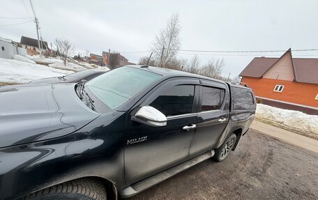 Toyota Hilux VIII, 2016 год, 4 000 000 рублей, 8 фотография