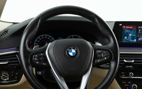 BMW 5 серия, 2019 год, 3 597 077 рублей, 15 фотография