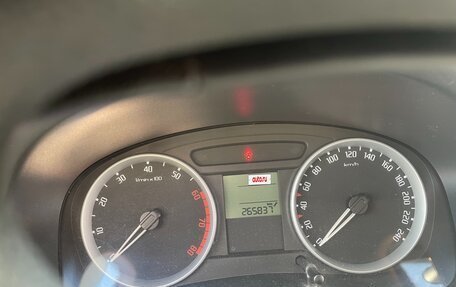 Skoda Fabia II, 2010 год, 600 000 рублей, 5 фотография