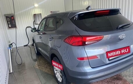 Hyundai Tucson III, 2021 год, 2 600 000 рублей, 2 фотография