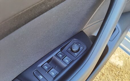 Volkswagen Passat B8 рестайлинг, 2022 год, 2 500 000 рублей, 19 фотография