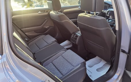 Volkswagen Passat B8 рестайлинг, 2022 год, 2 500 000 рублей, 25 фотография