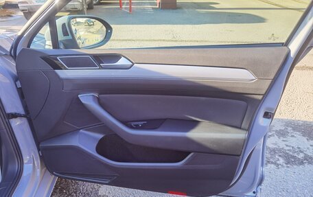 Volkswagen Passat B8 рестайлинг, 2022 год, 2 500 000 рублей, 30 фотография