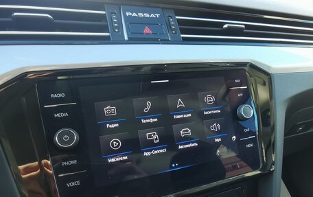 Volkswagen Passat B8 рестайлинг, 2022 год, 2 500 000 рублей, 33 фотография