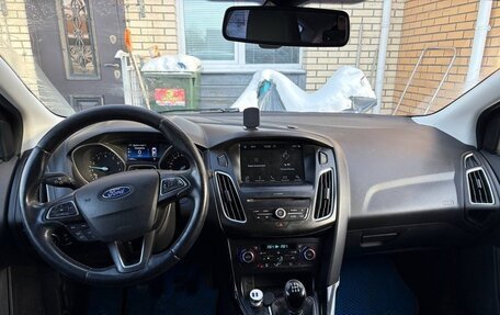 Ford Focus III, 2017 год, 900 000 рублей, 15 фотография