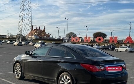 Hyundai Sonata VI, 2011 год, 1 000 000 рублей, 4 фотография