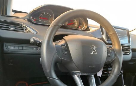 Peugeot 208 II, 2013 год, 750 000 рублей, 10 фотография