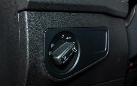 Volkswagen Tiguan II, 2019 год, 2 699 000 рублей, 18 фотография