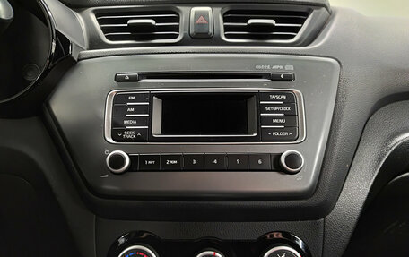 KIA Rio III рестайлинг, 2015 год, 1 087 000 рублей, 18 фотография
