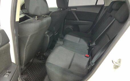 Mazda 3, 2013 год, 1 060 000 рублей, 15 фотография