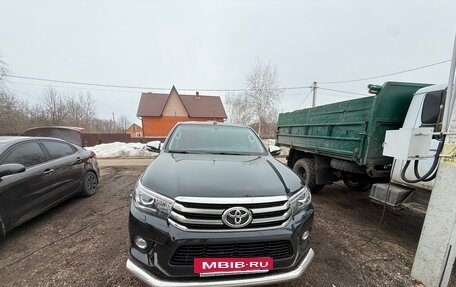 Toyota Hilux VIII, 2016 год, 4 000 000 рублей, 13 фотография