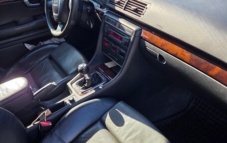 Audi A4, 2005 год, 660 000 рублей, 11 фотография