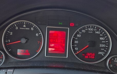 Audi A4, 2005 год, 660 000 рублей, 14 фотография