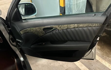 Mercedes-Benz E-Класс, 2008 год, 2 500 000 рублей, 18 фотография