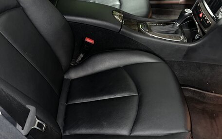 Mercedes-Benz E-Класс, 2008 год, 2 500 000 рублей, 15 фотография