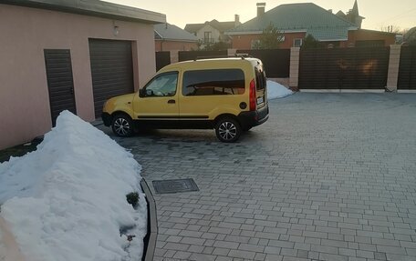 Renault Kangoo II рестайлинг, 2004 год, 320 000 рублей, 2 фотография