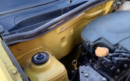 Renault Kangoo II рестайлинг, 2004 год, 320 000 рублей, 25 фотография