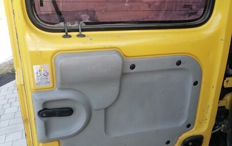 Renault Kangoo II рестайлинг, 2004 год, 320 000 рублей, 22 фотография