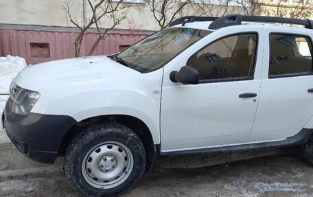 Renault Duster I рестайлинг, 2016 год, 950 000 рублей, 2 фотография