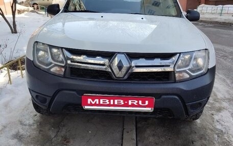 Renault Duster I рестайлинг, 2016 год, 950 000 рублей, 3 фотография