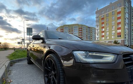 Audi A4, 2012 год, 1 280 000 рублей, 11 фотография