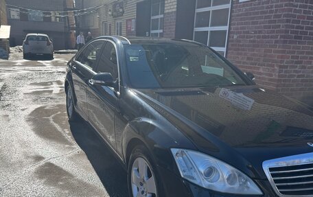 Mercedes-Benz S-Класс, 2005 год, 1 100 000 рублей, 3 фотография