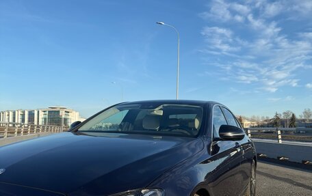 Mercedes-Benz E-Класс, 2016 год, 3 000 000 рублей, 2 фотография