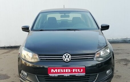 Volkswagen Polo VI (EU Market), 2013 год, 730 000 рублей, 2 фотография