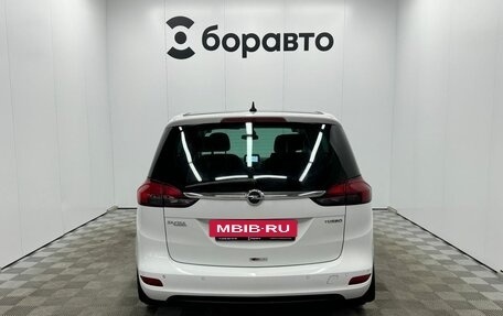 Opel Zafira C рестайлинг, 2012 год, 930 000 рублей, 6 фотография
