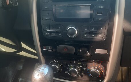 Renault Duster I рестайлинг, 2014 год, 820 000 рублей, 14 фотография