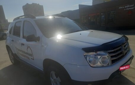 Renault Duster I рестайлинг, 2014 год, 820 000 рублей, 2 фотография