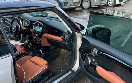 MINI Hatch, 2021 год, 2 197 000 рублей, 9 фотография