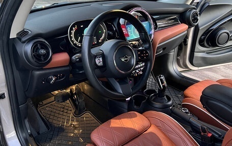 MINI Hatch, 2021 год, 2 197 000 рублей, 8 фотография