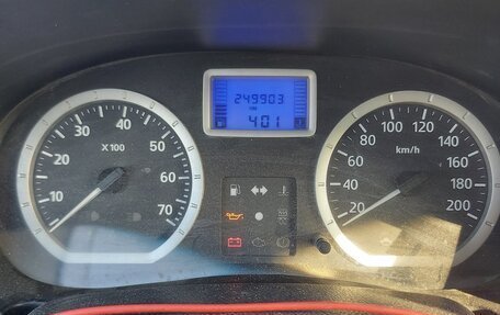 Renault Logan I, 2006 год, 185 000 рублей, 13 фотография