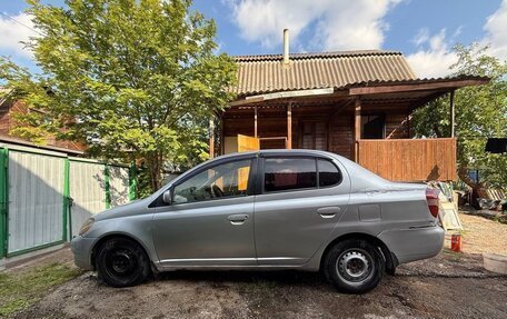 Toyota Platz, 2001 год, 319 000 рублей, 4 фотография
