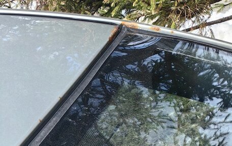 Toyota Avensis III рестайлинг, 2005 год, 500 000 рублей, 4 фотография