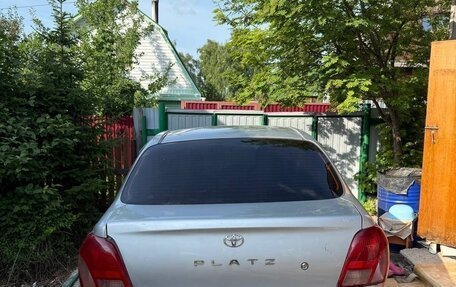 Toyota Platz, 2001 год, 319 000 рублей, 6 фотография