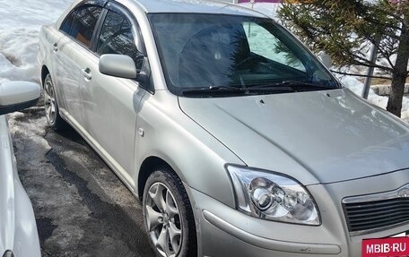 Toyota Avensis III рестайлинг, 2005 год, 500 000 рублей, 2 фотография